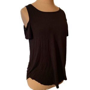 Women’s Hollister, Cold Shoulder XS Black Top. Excellent Cond. Pet/Smoke Free